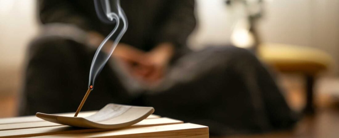 What Does Chinese Incense Smell Like? A Sensory Journey for the Curious Nose